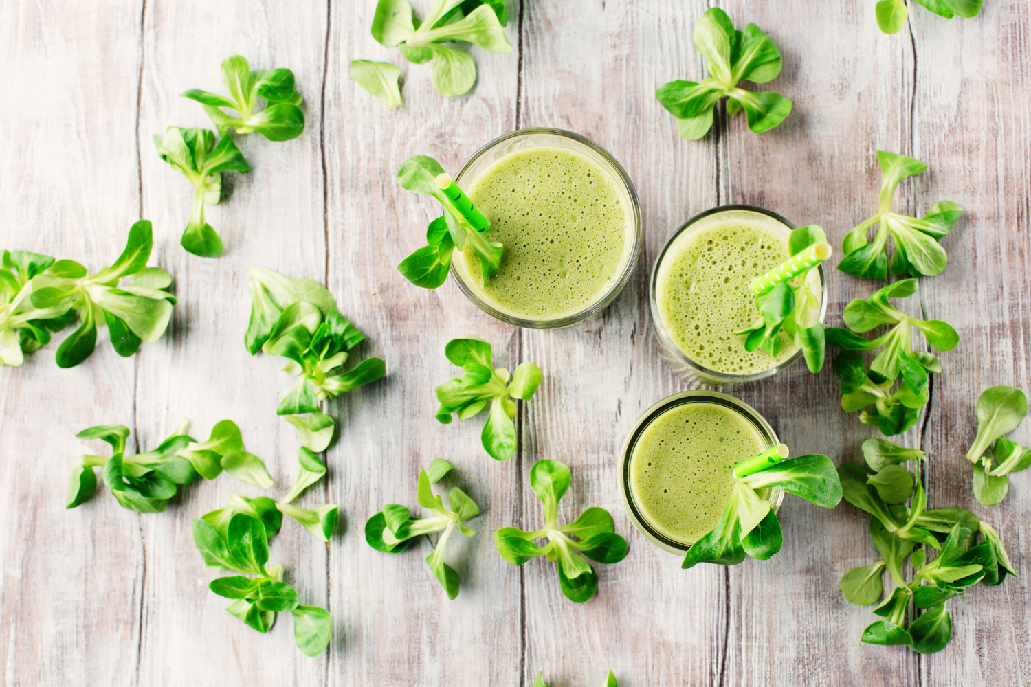 Smoothie med rabarber & spenat