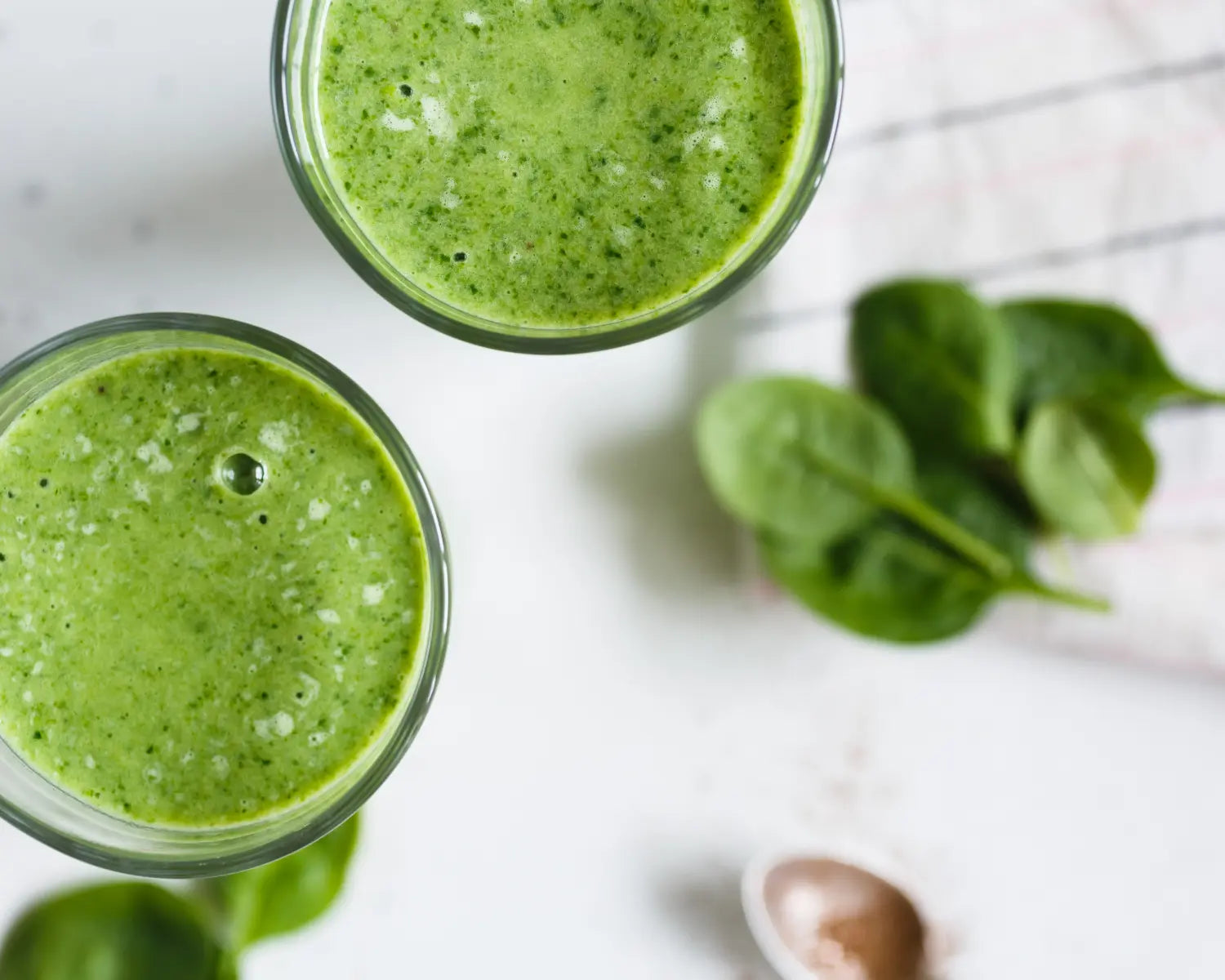 Apelsin-spenat smoothie med kollagen