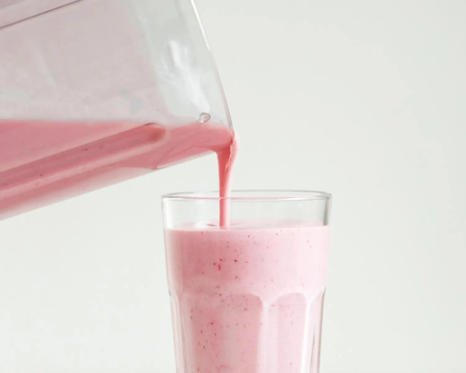 Fräsch banan & jordgubbssmoothie med kollagen